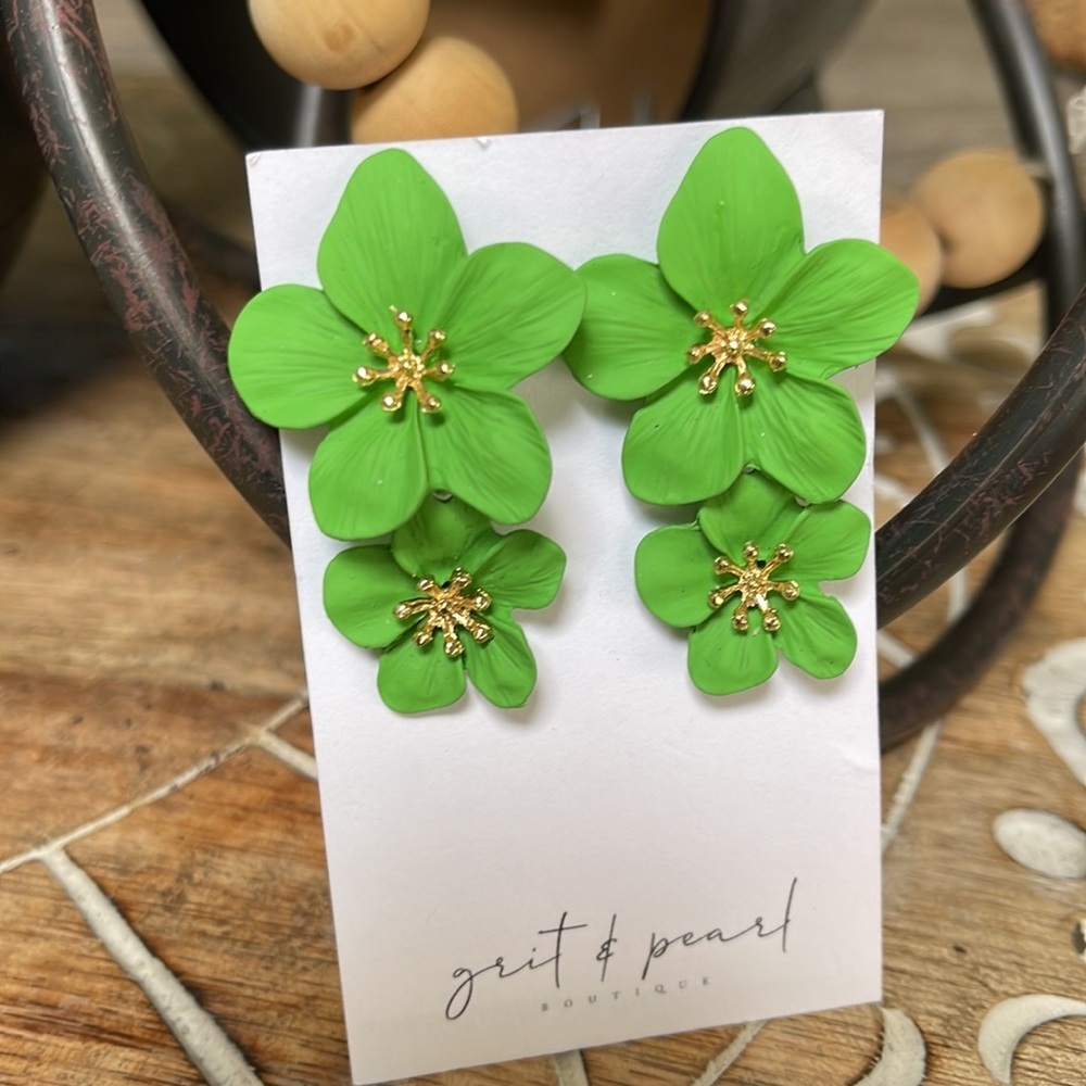 Green flower earrings